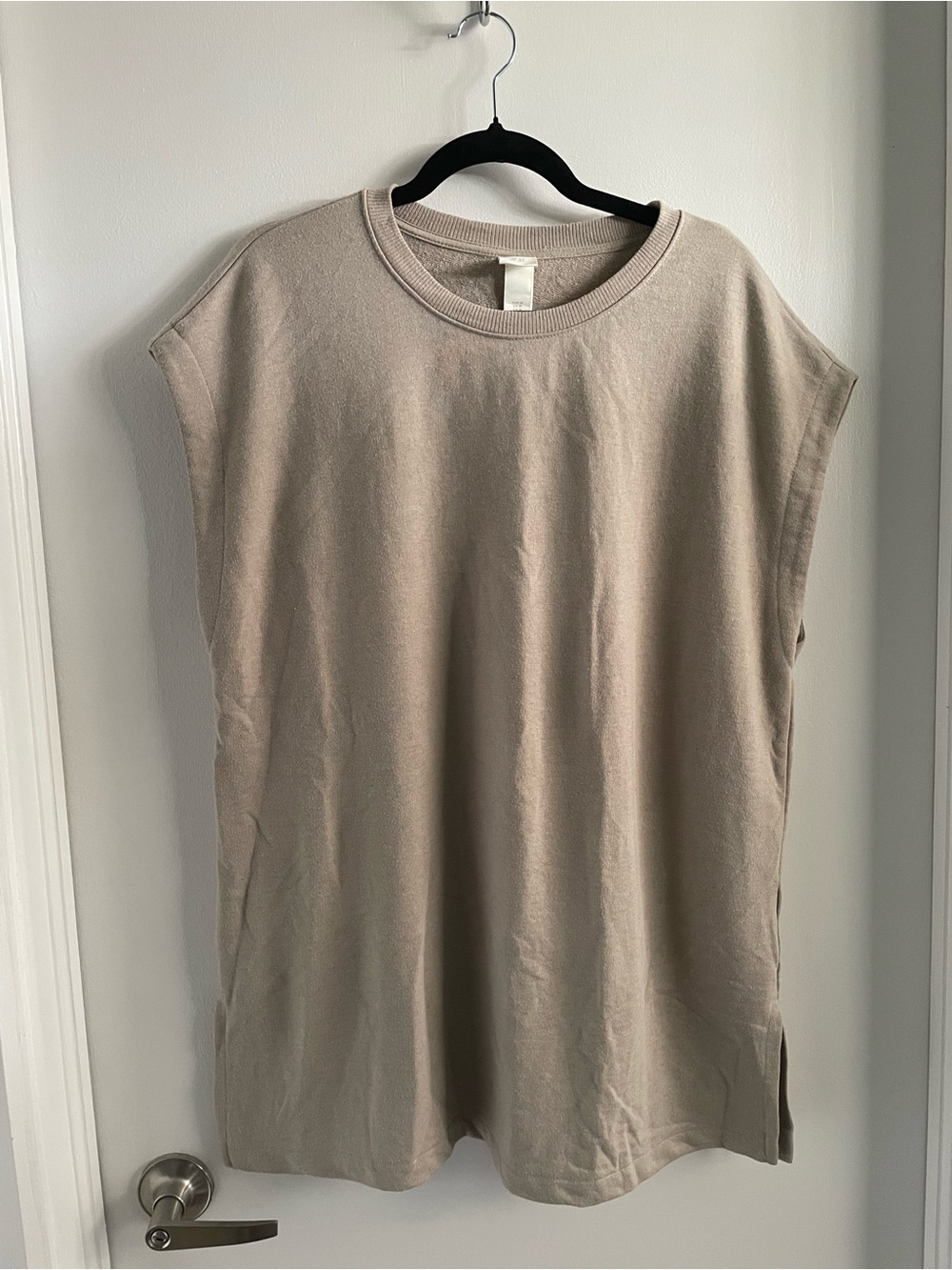 H&M Women’s Sleeveless Oversize Crewneck Tunic Top - Beige